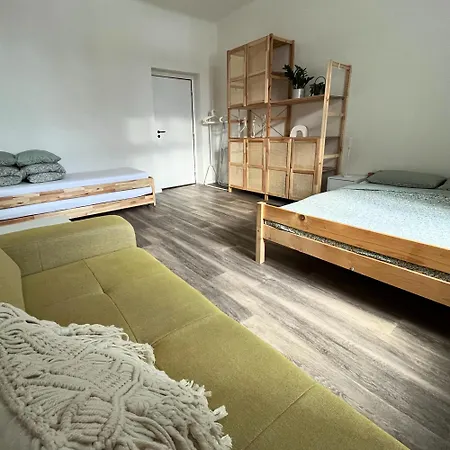 아파트 Resident Rebels *